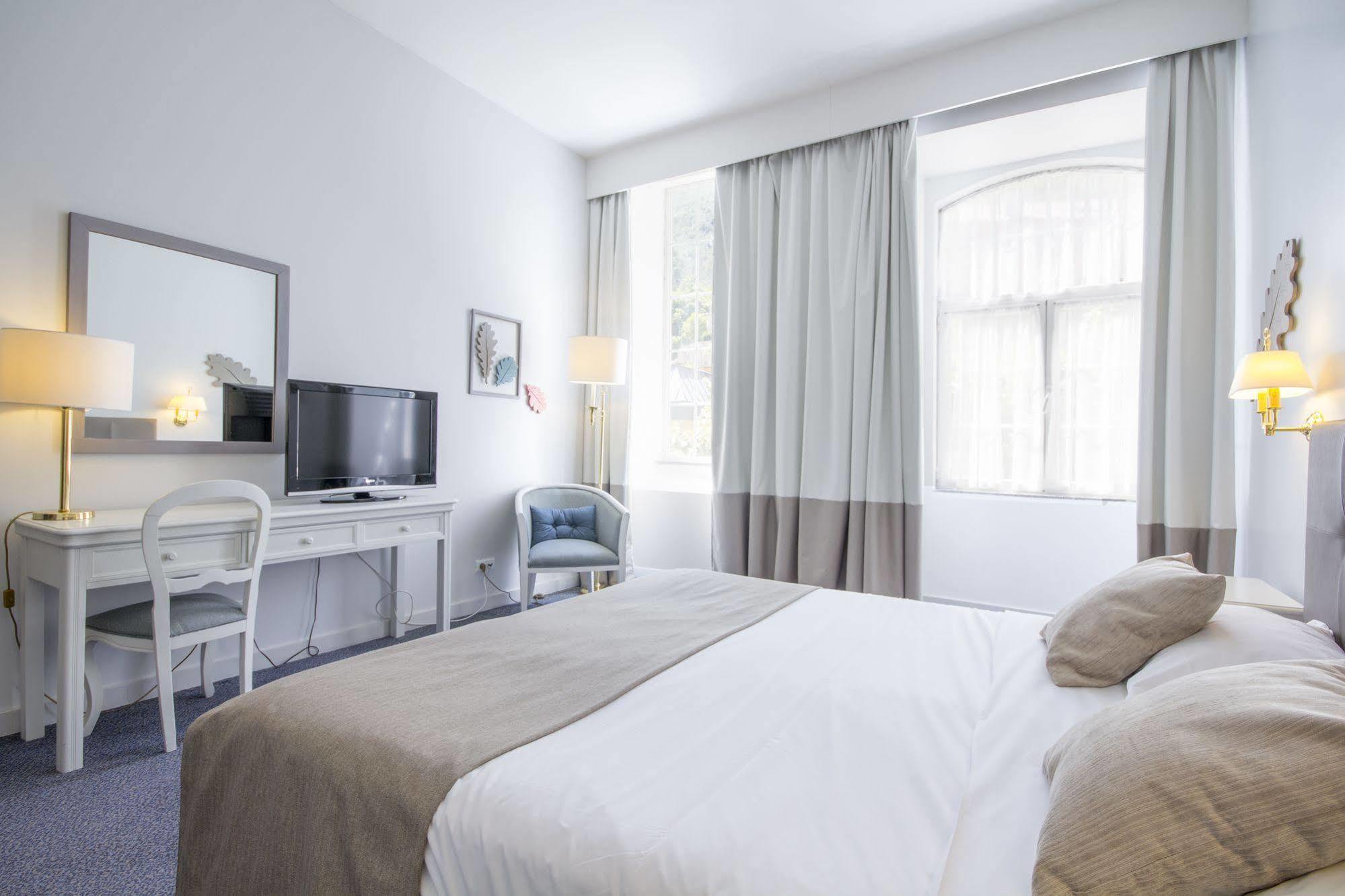 Hotel Apartamentos Geres Ribeiro Zewnętrze zdjęcie