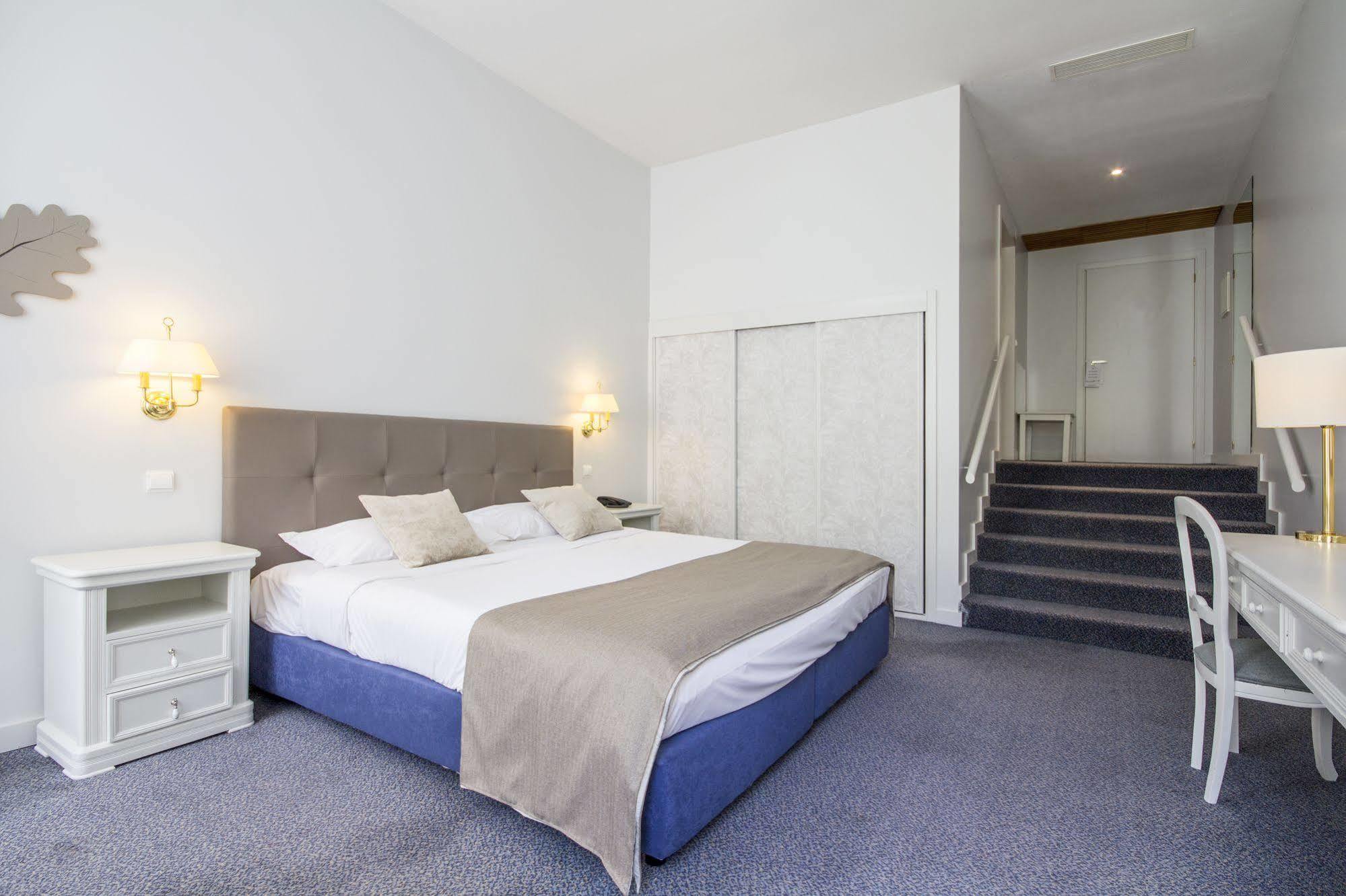 Hotel Apartamentos Geres Ribeiro Zewnętrze zdjęcie