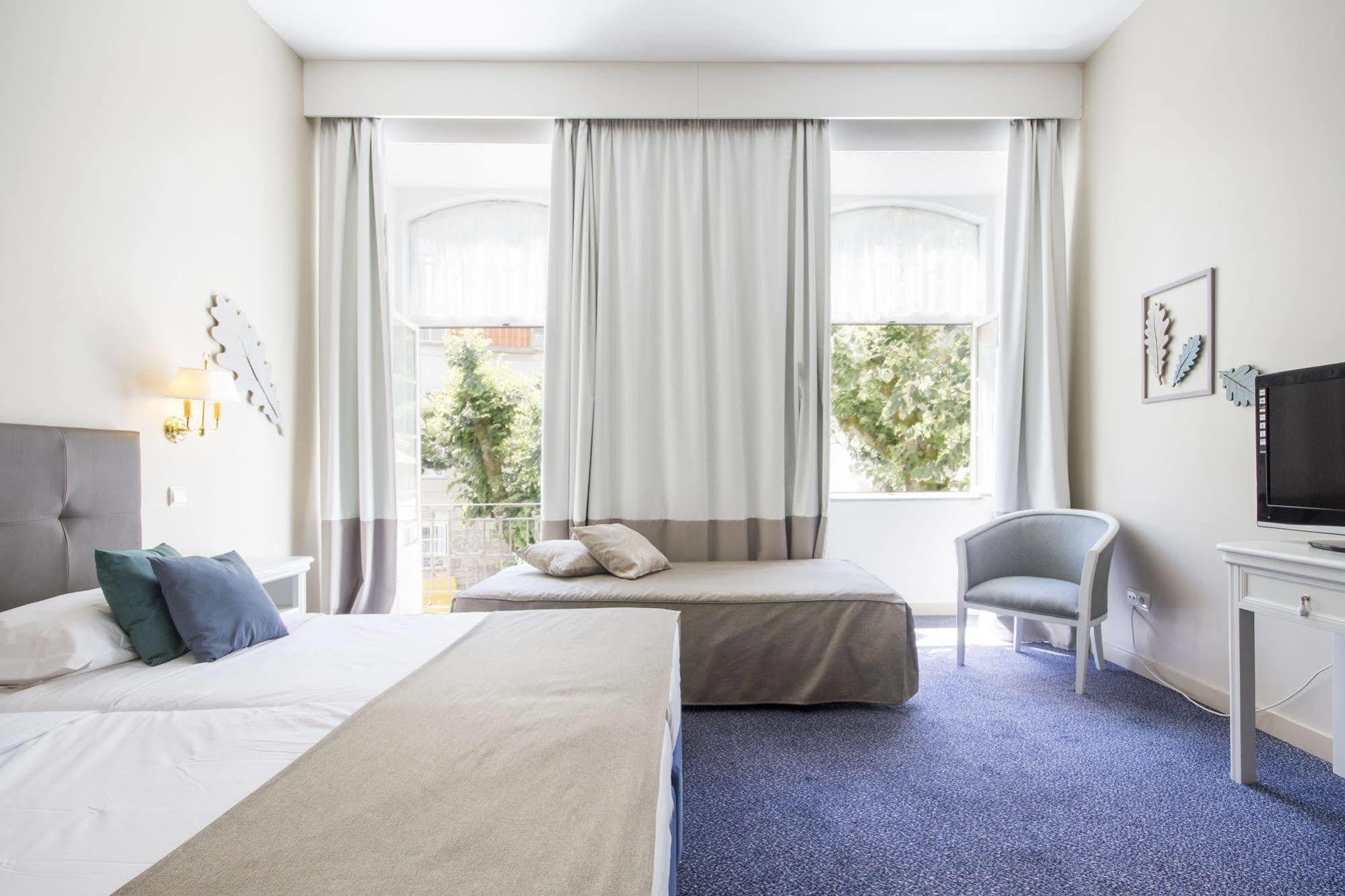 Hotel Apartamentos Geres Ribeiro Zewnętrze zdjęcie